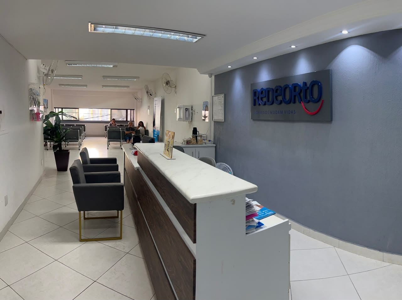 Recepção e sala de espera da Redeorto